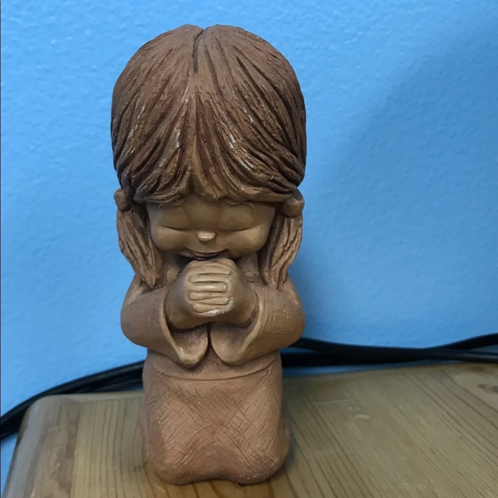 Bill Mack Praying Girl